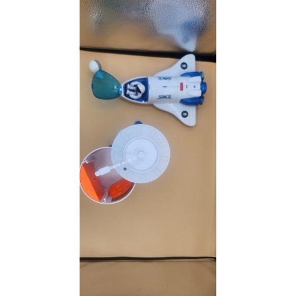 NASA TOY Astro Venture Space Toys; Shuttle And Space Station and Figures - Picture 3 of 6